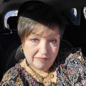 Meet your Posher, Debra